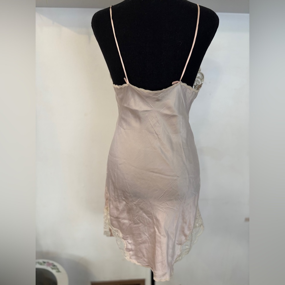 Vintage silk and lace slip dress baby pink/cream Couquette girl 90’s size small - Picture 3 of 5